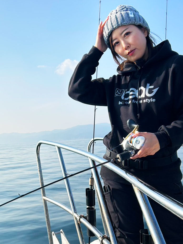 &beat ロゴパーカー