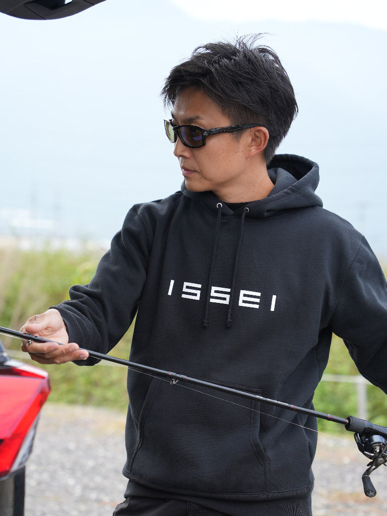 issei ロゴ プルオーバーパーカー | ISSEI OFFICIAL WEB SHOP