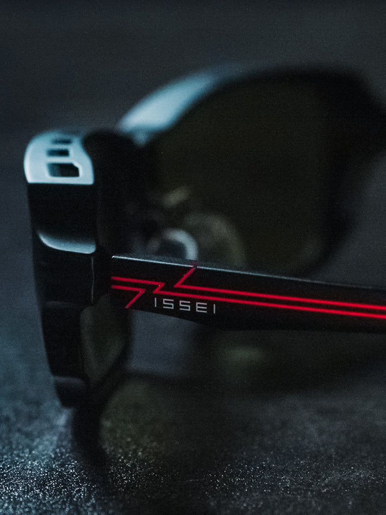 ZEQUE×issei Shade -issei Edition-